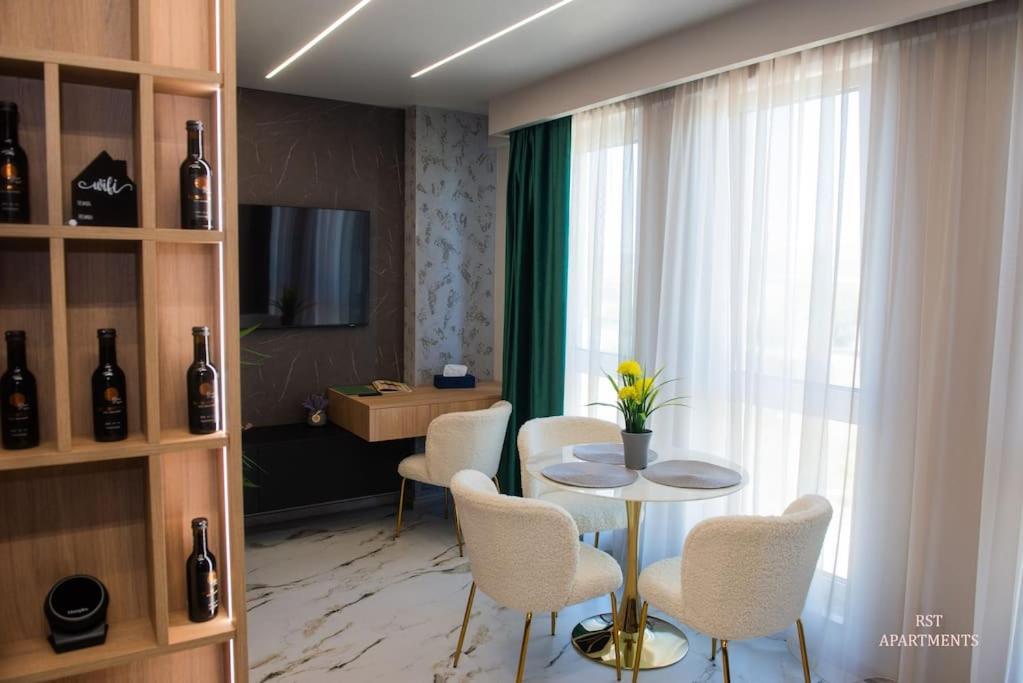 Rst Apartments Cluj Napoca エクステリア 写真